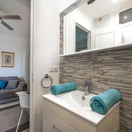 Val Joli-1 By Interhome Apartmán Cannes