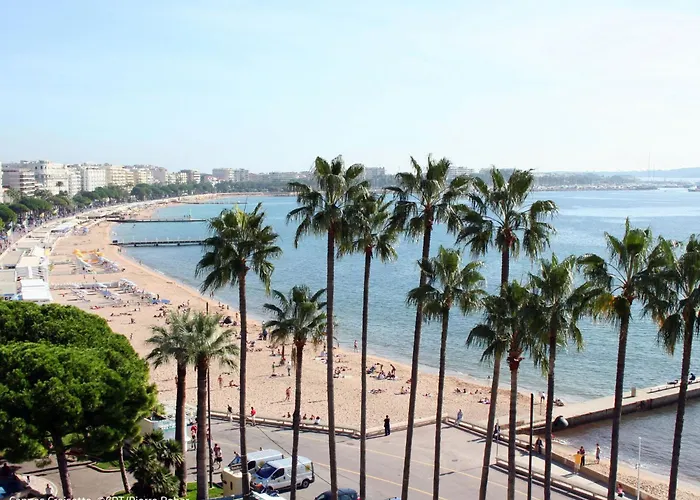 Val Joli-1 By Interhome * カンヌ